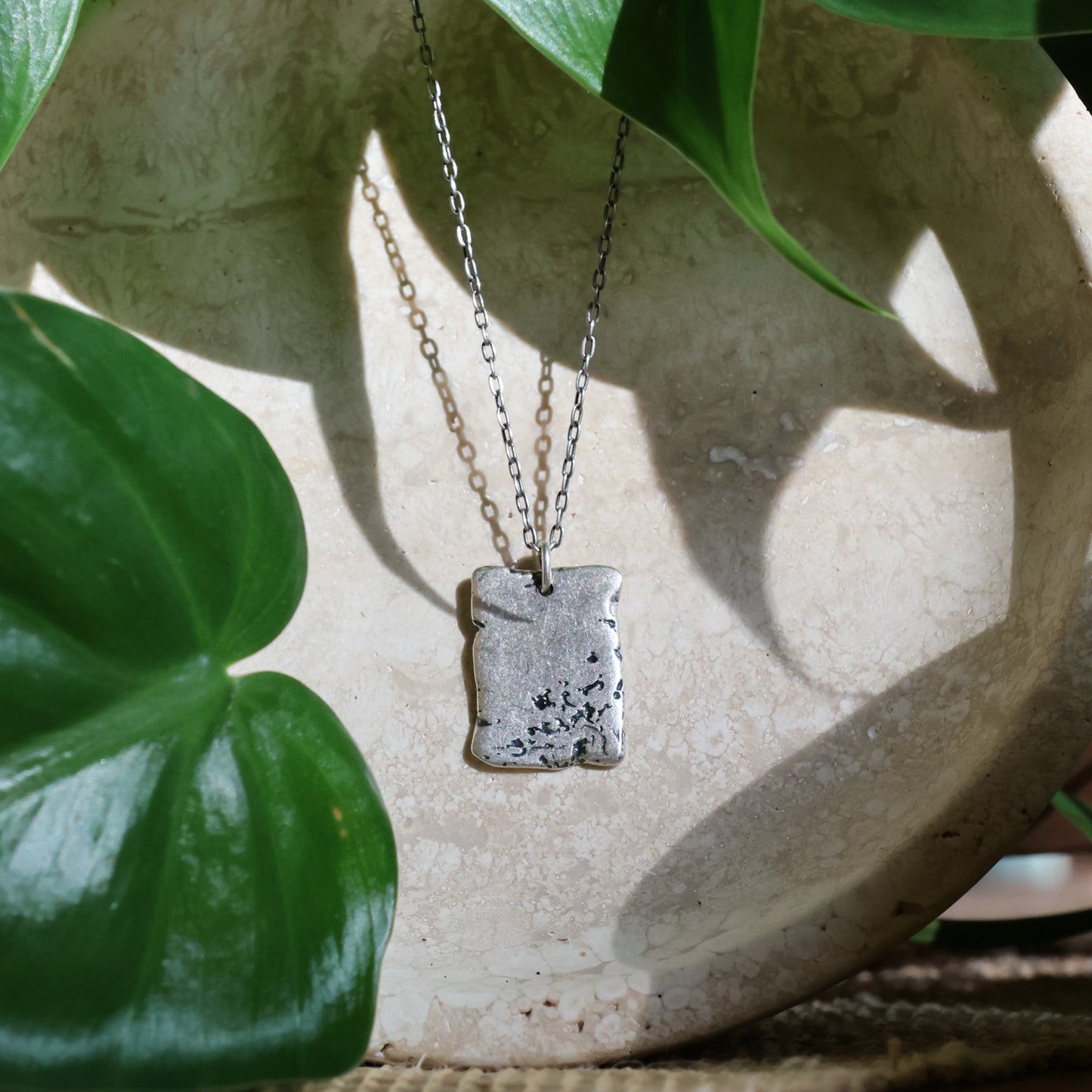 Distressed Pendant Necklace - Silver