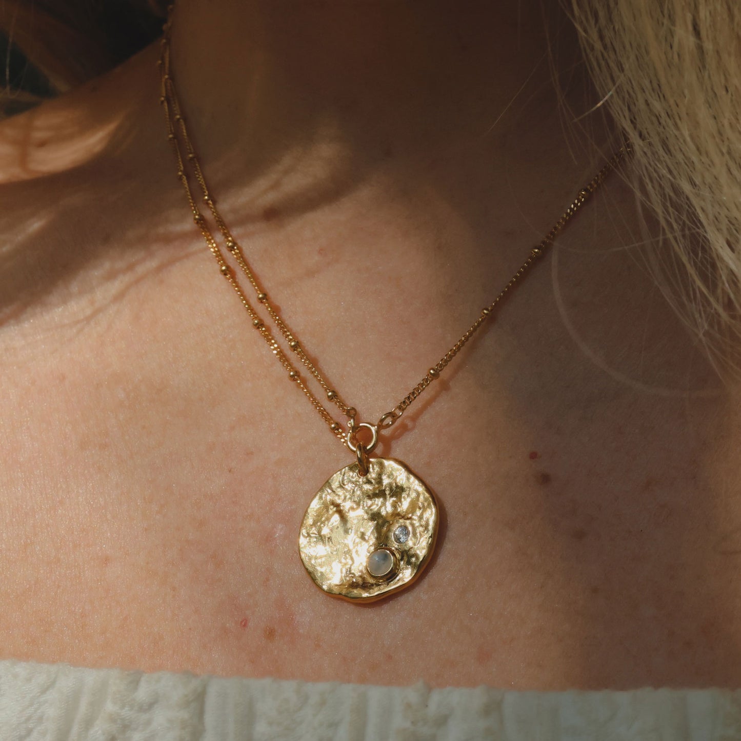 Molten Pendant Convertible Necklace - Gold