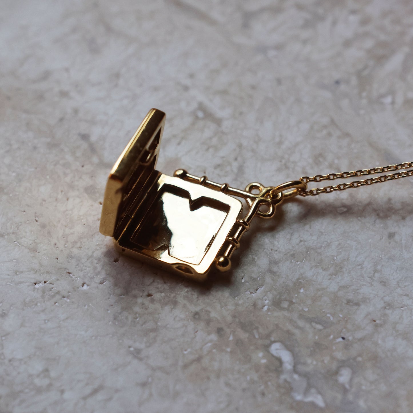 Locket Necklace - Gold