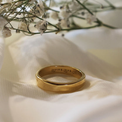 Light Wave Ring